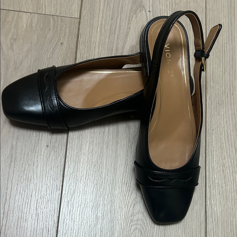 Vionic Black Leather Slingback Pumps Sz 8/8.5